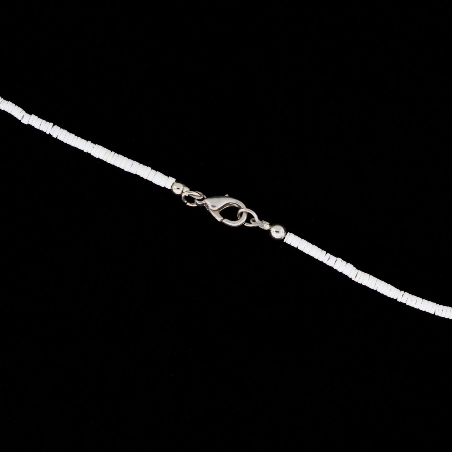 1-1/8" Modern Mako Tooth Necklace – Small Moon Shell Heishi