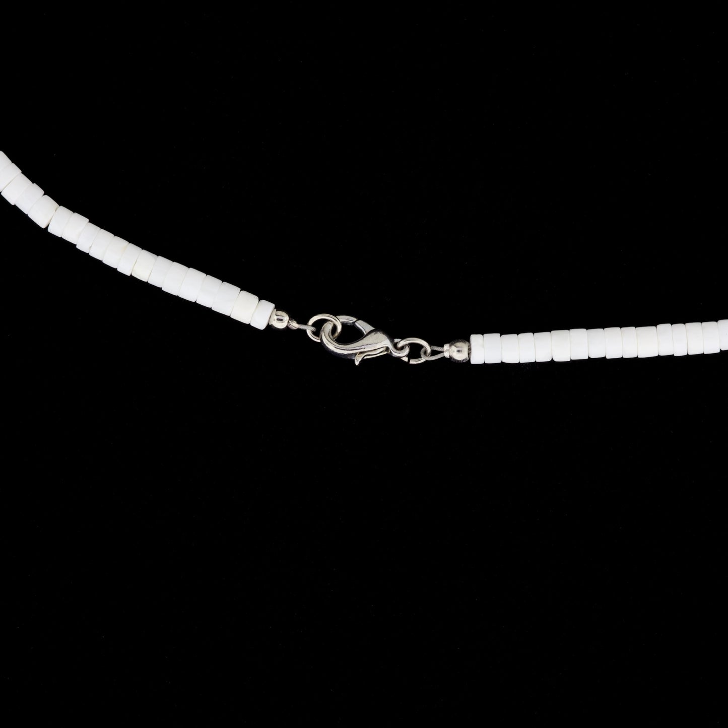 1-3/8" Modern Mako Tooth Necklace – Large Moon Shell Heishi